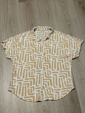 Sunburst Kiss Abstract Short Sleeve Button Front Blouse Sz Small